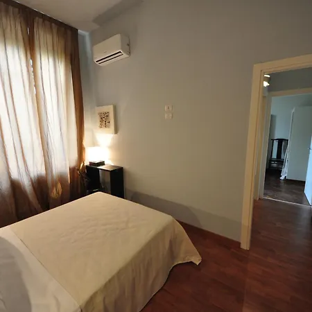 Bed & Breakfast In Lucrezia